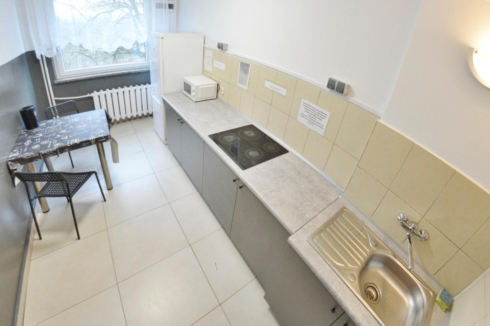 Twoj Hostel Битом Екстериор снимка